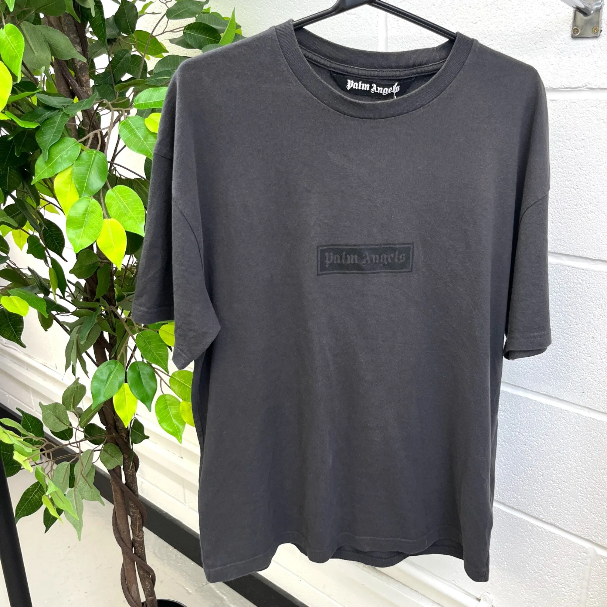 Men's Logo T-Shirt Charcoal Size M